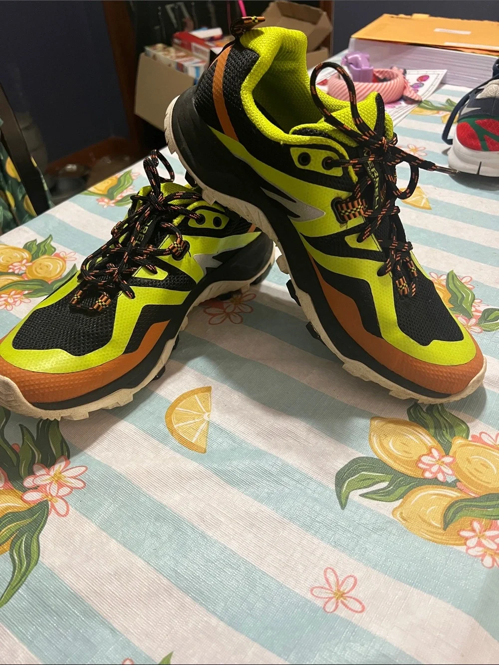Merrell Men's Neon Yellow & Black Trail Running Shoes with Brownish/orangAccents